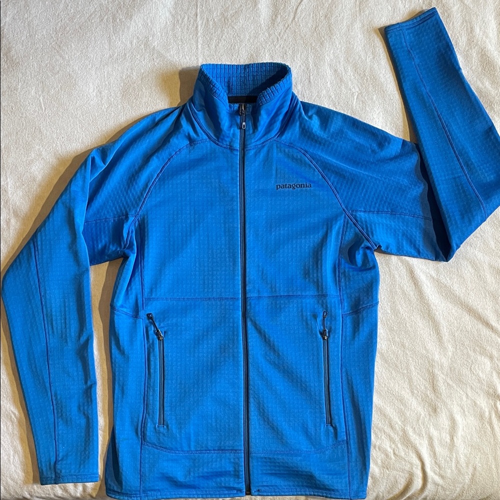 Patagonia Men's Vibrant Blue Performance Jacket